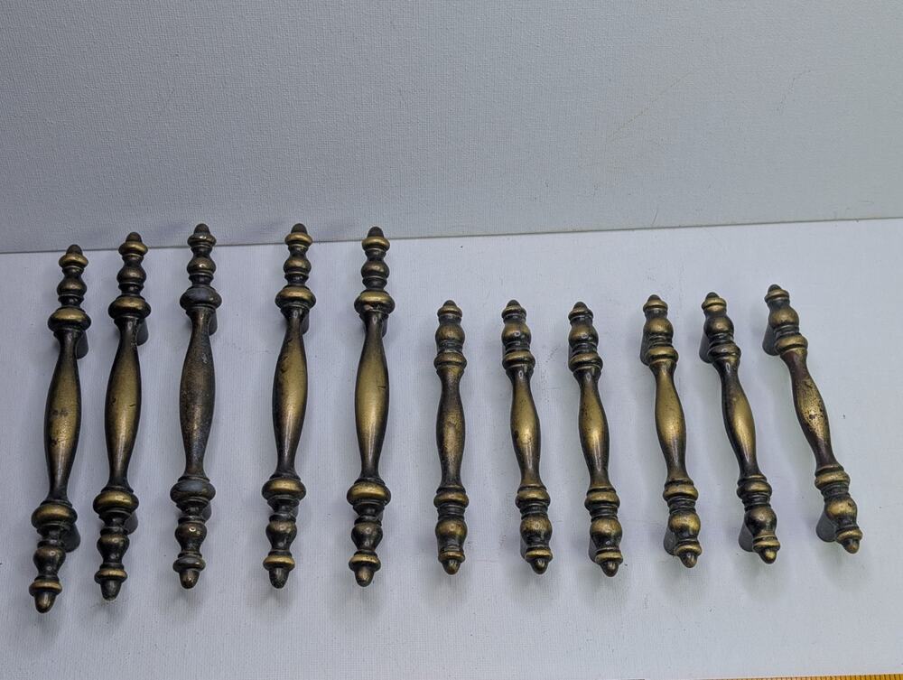 11 Vintage Amerock Antique Brass Tone Cabinet Drawer Pulls 2 Sizes